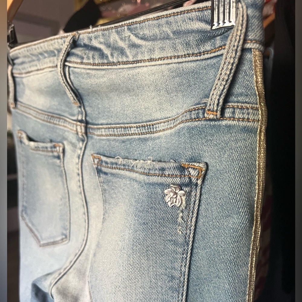 Black Orchid Denim Chrissy Kick Flare with Racer Stripes - Santa Monica’s - Picture 7 of 9